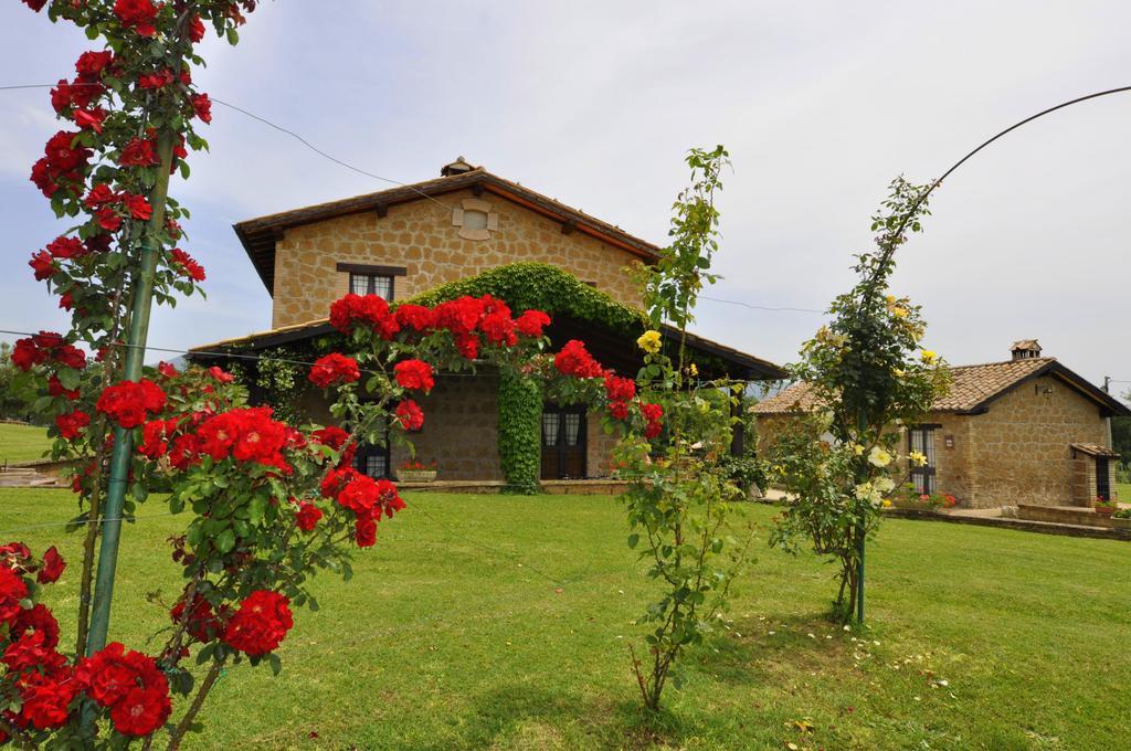 Agriturismo Nociquerceto Tarano Eksteriør bilde