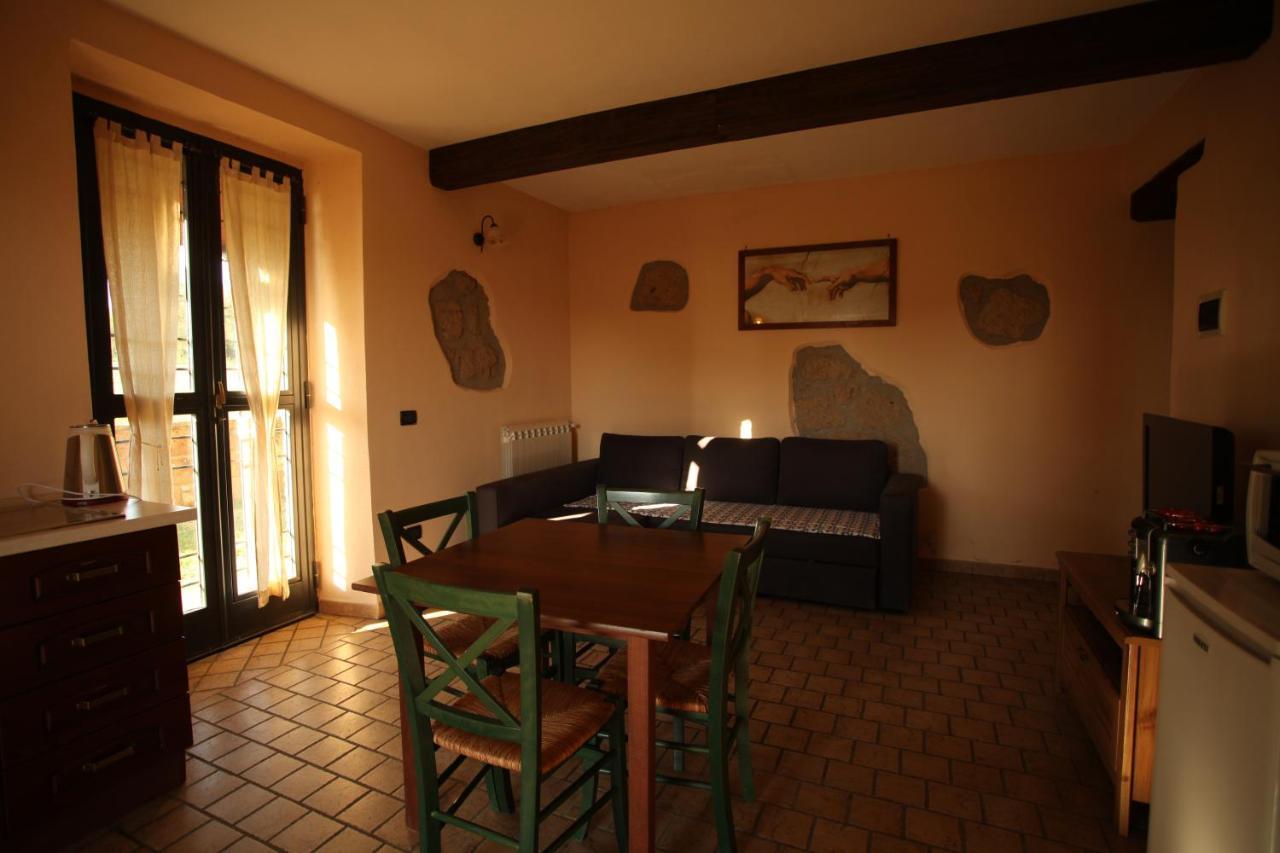 Agriturismo Nociquerceto Tarano Eksteriør bilde
